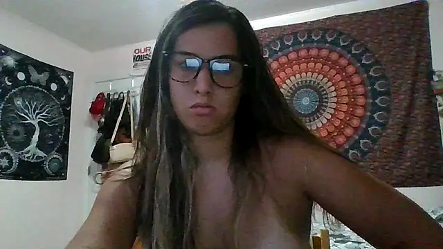 naughtynadia0502 online show from 07-22-26, 12:24