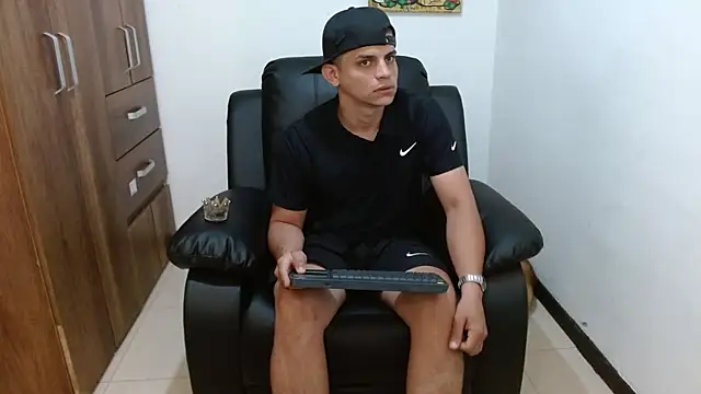 Snapshot of boss_of_cash chatting on 11-27-25, 09:39 boss of cash online show from 11-27-25, 09:39