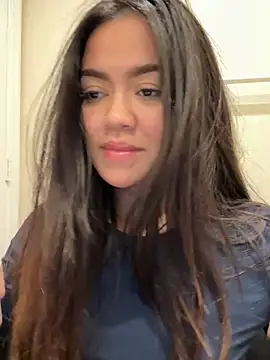 Snapshot of xsweetv chatting on 01-31-25, 03:20 xsweetv online show from 01-31-25, 03:20