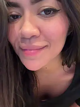 Snapshot of xsweetv chatting on 02-19-25, 10:12 xsweetv online show from 02-19-25, 10:12