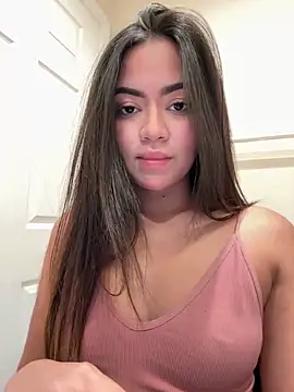 Snapshot of xsweetv chatting on 02-20-25, 06:06 xsweetv online show from 02-20-25, 06:06