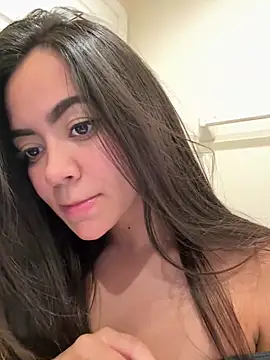 Snapshot of xsweetv chatting on 02-25-25, 04:03 xsweetv online show from 02-25-25, 04:03