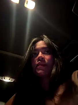 Snapshot of xsweetv chatting on 11-18-25, 11:48 xsweetv online show from 11-18-25, 11:48