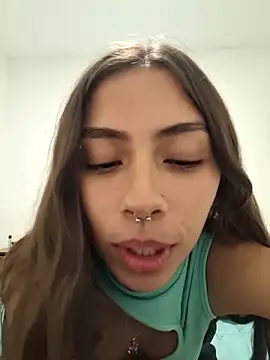 Jazmin-Cerezita online show from 01-04-25, 01:21