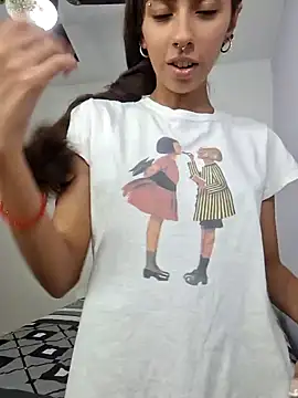 Jazmin-Cerezita online show from 01-10-25, 10:25