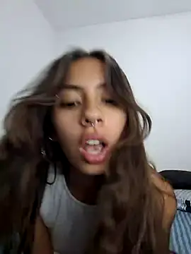 Jazmin-Cerezita online show from 02-06-25, 03:16