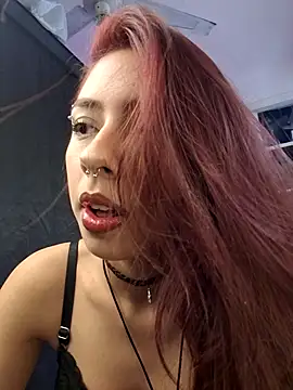 Jazmin-Cerezita online show from 09-25-25, 07:39