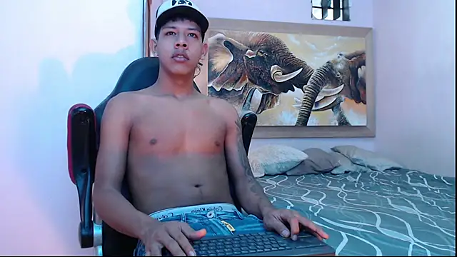 Snapshot of mr_stiven_ chatting on 02-17-25, 02:42 mr stiven  online show from 02-17-25, 02:42