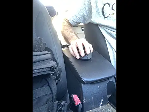 Twowellshapedheads online show from 11-11-25, 06:19