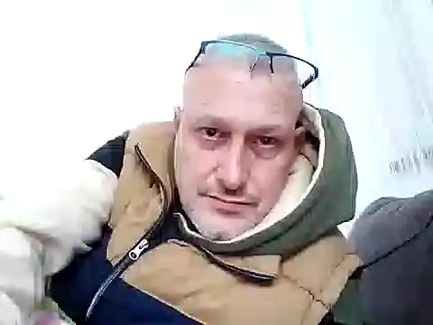 Snapshot of Husoban chatting on 11-01-25, 11:56 Husoban online show from 11-01-25, 11:56