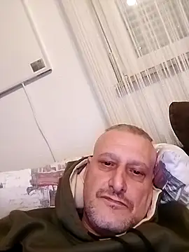 Snapshot of Husoban chatting on 11-02-25, 05:26 Husoban online show from 11-02-25, 05:26