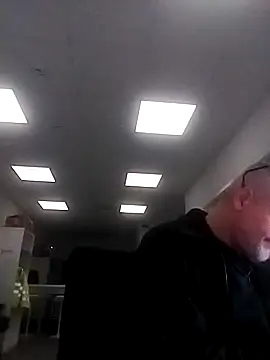 Snapshot of Husoban chatting on 11-15-25, 05:16 Husoban online show from 11-15-25, 05:16