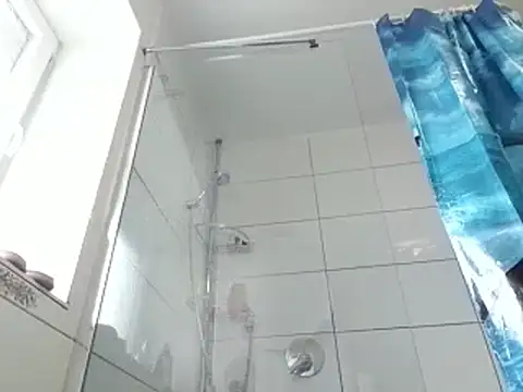 Snapshot of Husoban chatting on 11-17-25, 12:44 Husoban online show from 11-17-25, 12:44