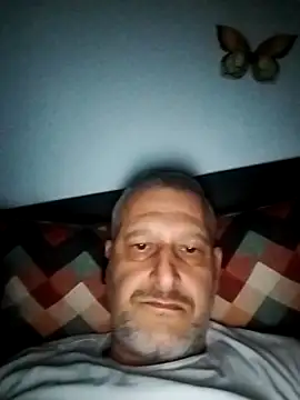 Snapshot of Husoban chatting on 11-25-25, 11:49 Husoban online show from 11-25-25, 11:49