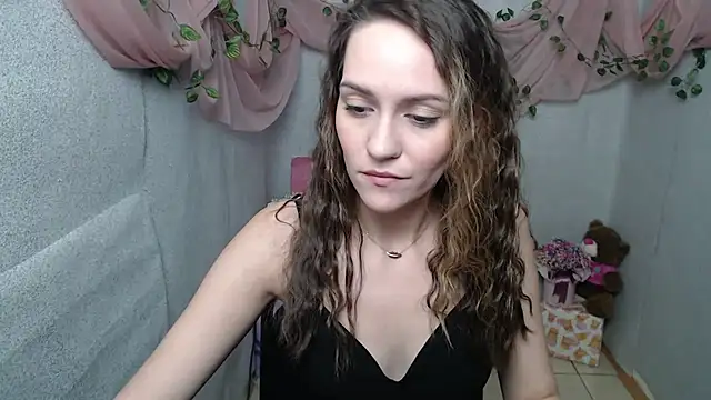 Lina Star S online show from 12-24-24, 06:22