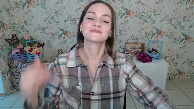 Lina Star S online show from 02-13-25, 07:03