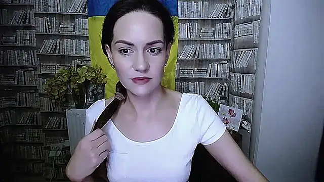 Lina Star S online show from 11-11-25, 09:20