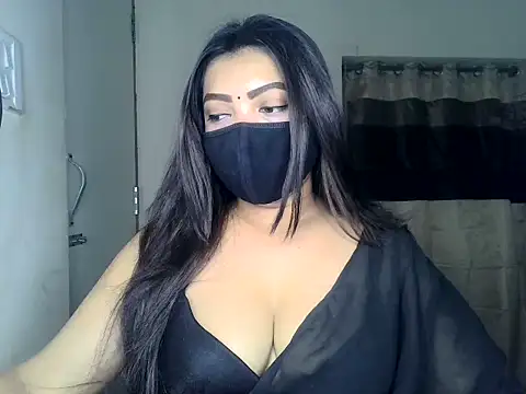 Snapshot of ishi_Beauty chatting on 05-22-26, 05:14 ishi Beauty online show from 05-22-26, 05:14