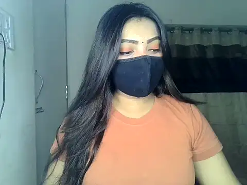 Snapshot of ishi_Beauty chatting on 05-23-26, 04:50 ishi Beauty online show from 05-23-26, 04:50