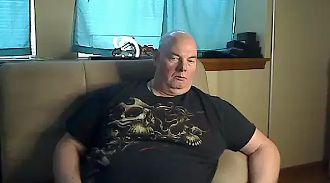 Snapshot of harley99574 chatting on 12-25-24, 06:52 harley99574 online show from 12-25-24, 06:52