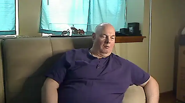 Snapshot of harley99574 chatting on 03-07-25, 03:49 harley99574 online show from 03-07-25, 03:49