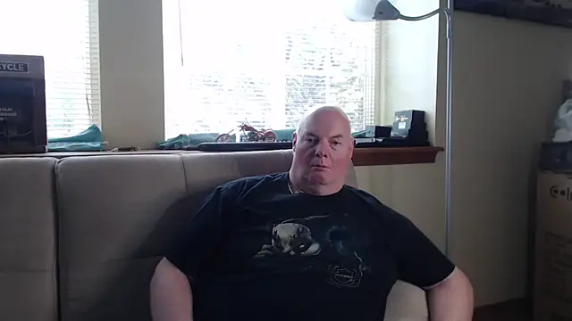 Snapshot of harley99574 chatting on 10-23-25, 06:17 harley99574 online show from 10-23-25, 06:17