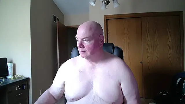 Snapshot of harley99574 chatting on 05-07-26, 12:43 harley99574 online show from 05-07-26, 12:43