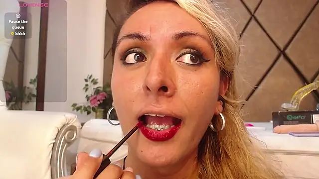 LunitaDiva online show from 01-29-25, 12:24