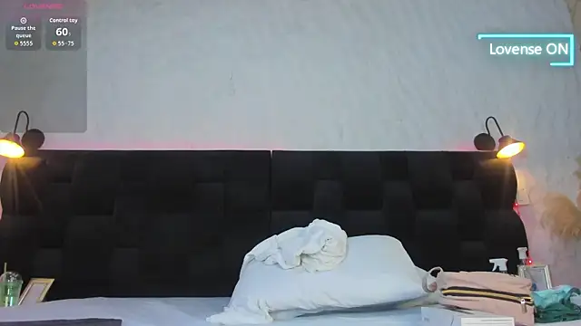 Camila  Gomez online show from 12-03-25, 12:25