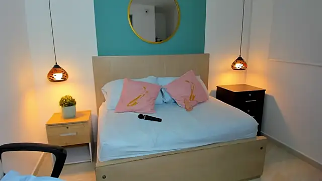 linda rios  online show from 12-24-24, 08:27