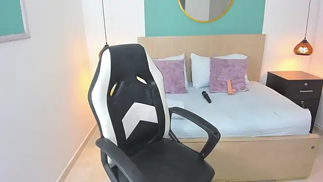 linda rios  online show from 02-06-25, 02:11