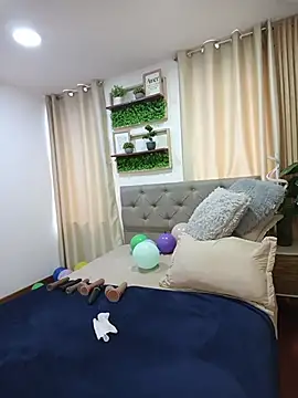 sasi luna online show from 03-23-26, 02:10