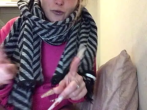 Cally-n online show from 02-19-25, 04:33