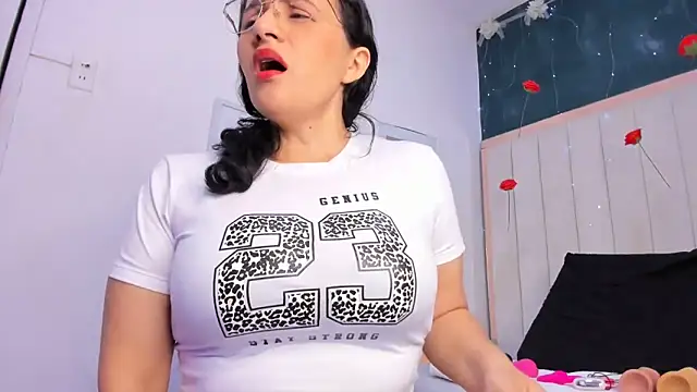 africa holmes online show from 03-01-26, 02:35