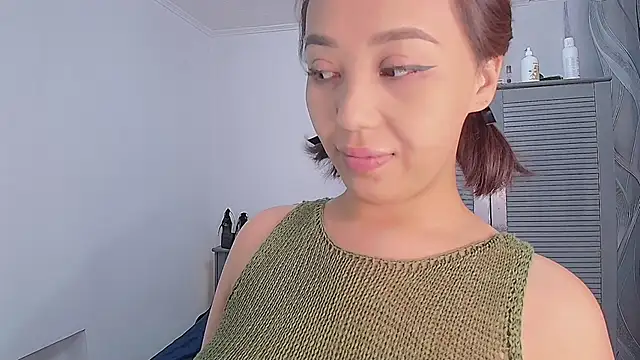 PurrrfectMiko online show from 11-01-25, 05:48