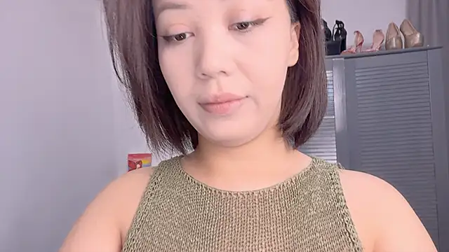 PurrrfectMiko online show from 01-14-26, 03:34