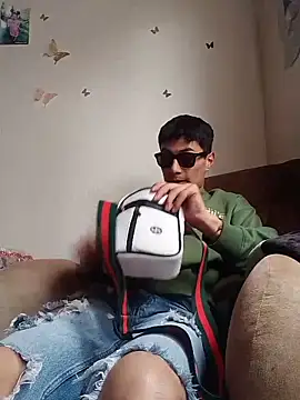 1418edwar online show from 11-19-25, 05:13