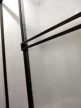 Bombi22 online show from 09-11-25, 11:43