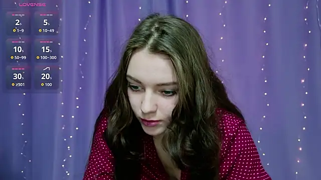 Lana  Cute  online show from 03-06-26, 02:35