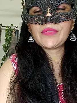 Snapshot of sexy_bhabhi69 chatting on 05-15-26, 05:42 sexy bhabhi69 online show from 05-15-26, 05:42