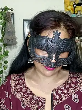 Snapshot of sexy_bhabhi69 chatting on 07-21-26, 07:27 sexy bhabhi69 online show from 07-21-26, 07:27