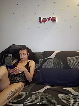 jourdinio13 online show from 09-21-25, 03:02