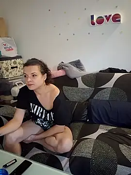 jourdinio13 online show from 10-12-25, 04:28