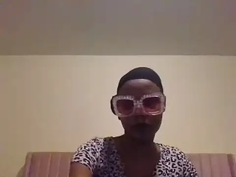 NastyBlackslaveGirl online show from 01-04-25, 11:38