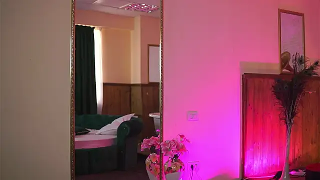 Jenna Day online show from 02-25-25, 10:04