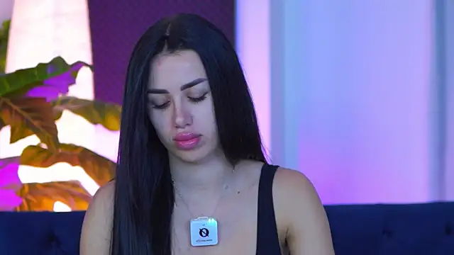 Jenna Day online show from 11-22-25, 06:01