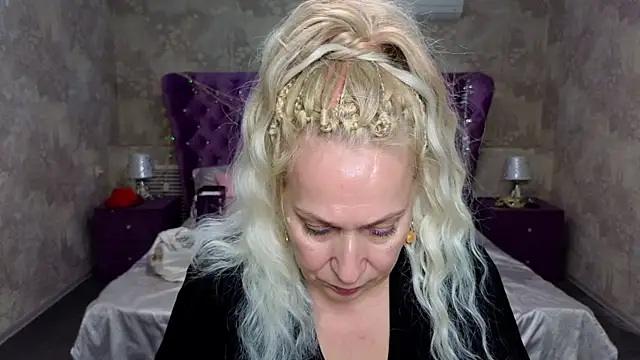 Penelope Pinky online show from 01-09-25, 05:43