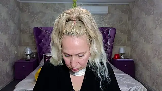 Penelope Pinky online show from 01-19-25, 04:46