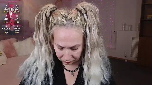 Penelope Pinky online show from 02-04-25, 05:34