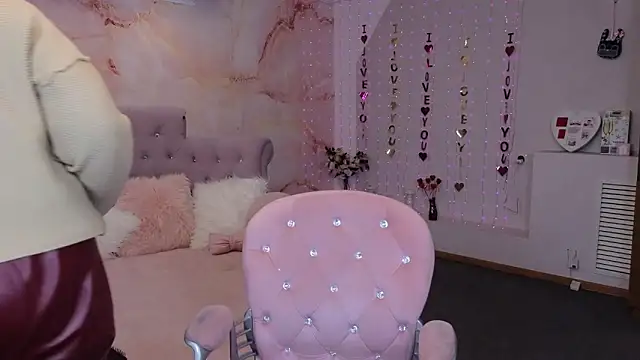 Penelope Pinky online show from 03-14-25, 08:38